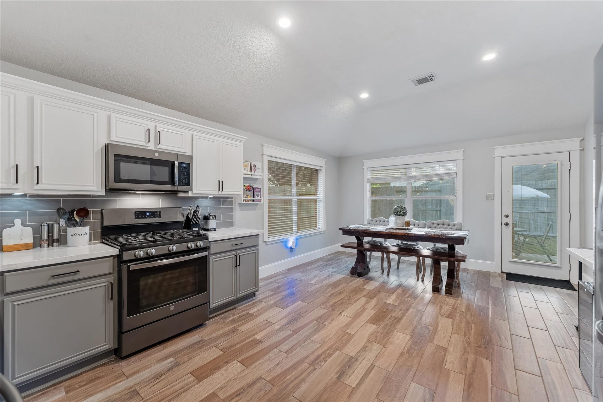 20127 Mammoth Falls Drive, Tomball, TX 77375
