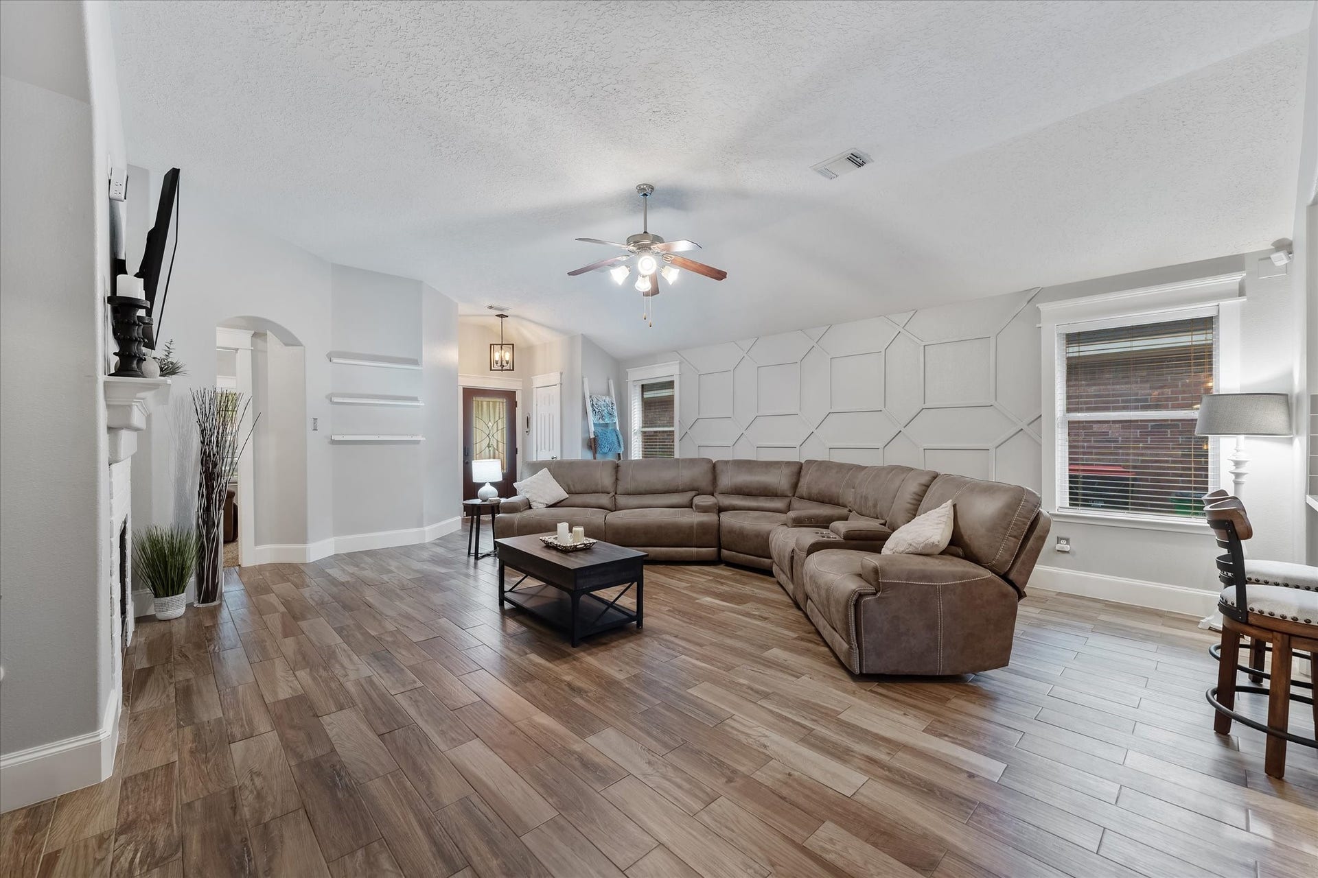 20127 Mammoth Falls Drive, Tomball, TX 77375