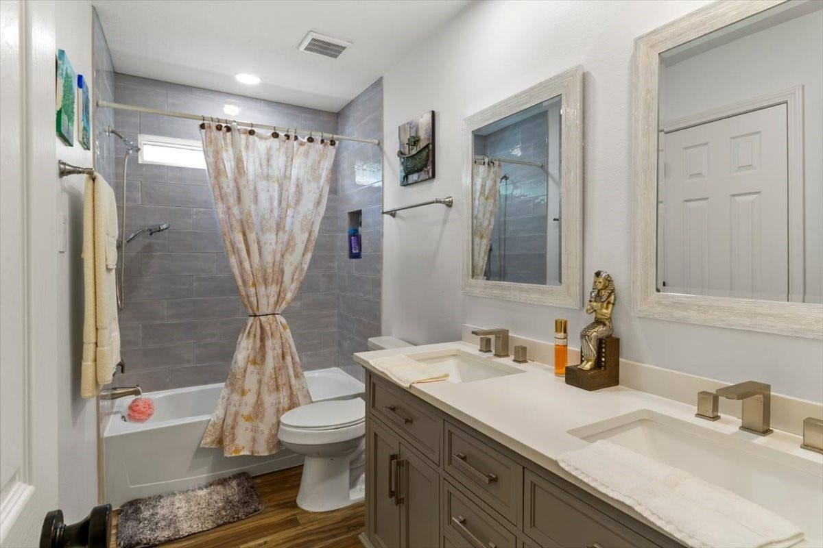 3735 Glade Forest Drive, Houston, TX 77339 3735 Glade Forest Drive, Houston, TX 77339