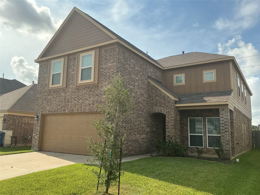 Property photo for 15318 Laceleaf Trail, Houston, TX