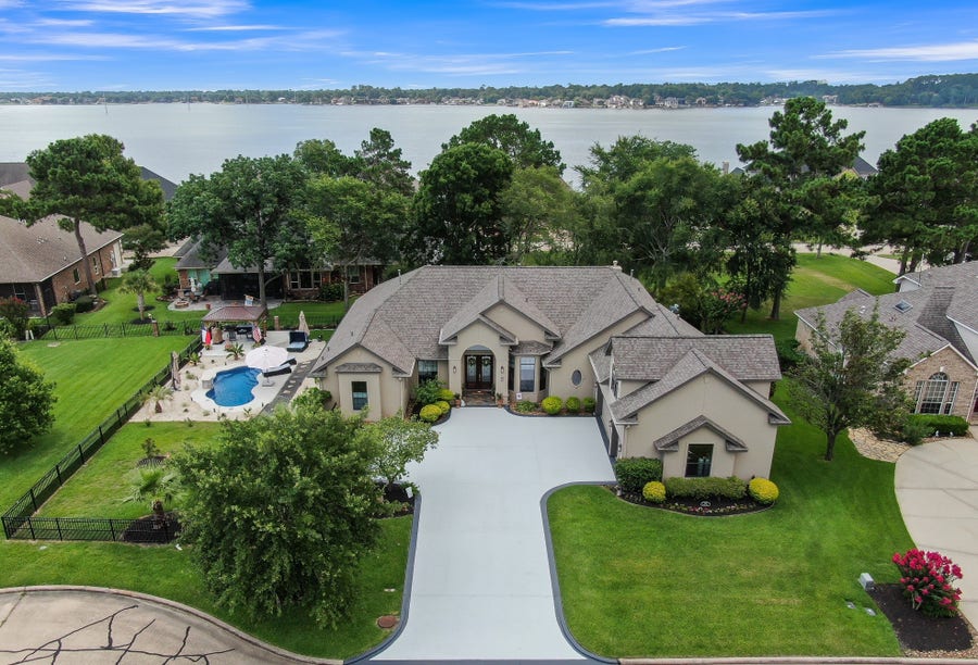 Property photo for 220 Palais Verde Road, Montgomery, TX