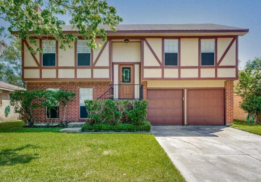 Property photo for 15927 Eastcape Drive, Houston, TX