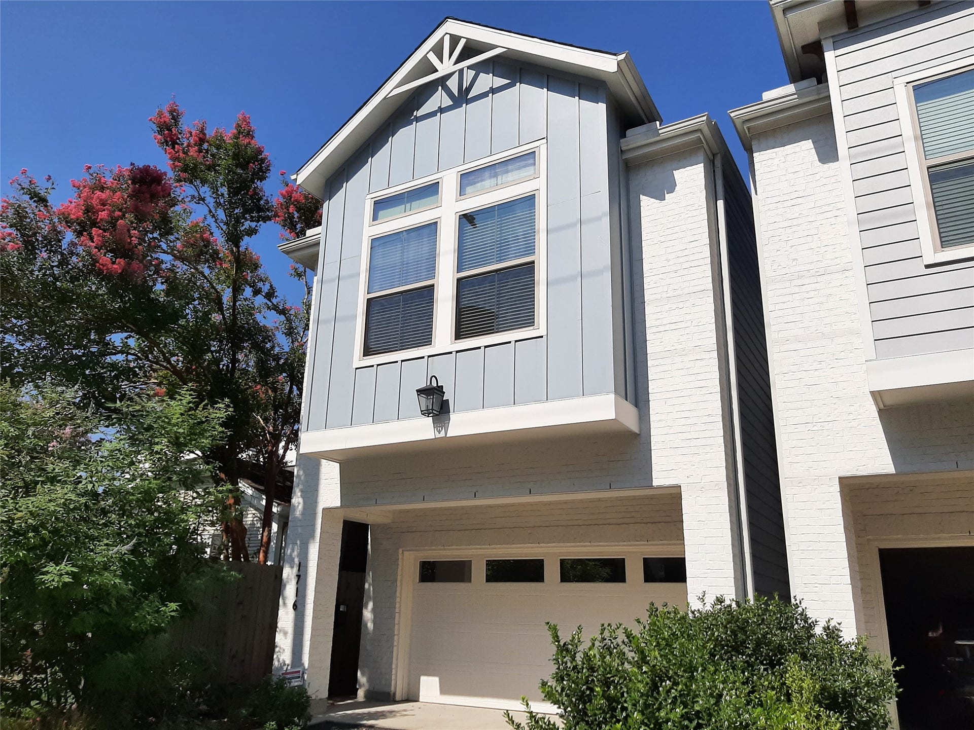 1716 Ridgewood Street, Houston, TX 77006 1716 Ridgewood Street, Houston, TX 77006
