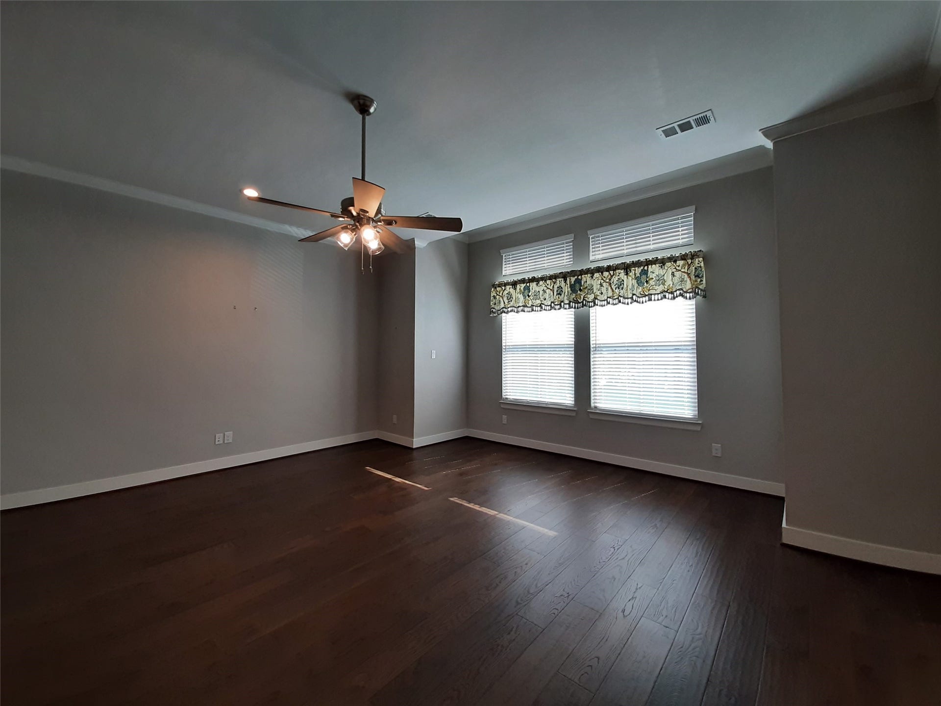1716 Ridgewood Street, Houston, TX 77006 1716 Ridgewood Street, Houston, TX 77006