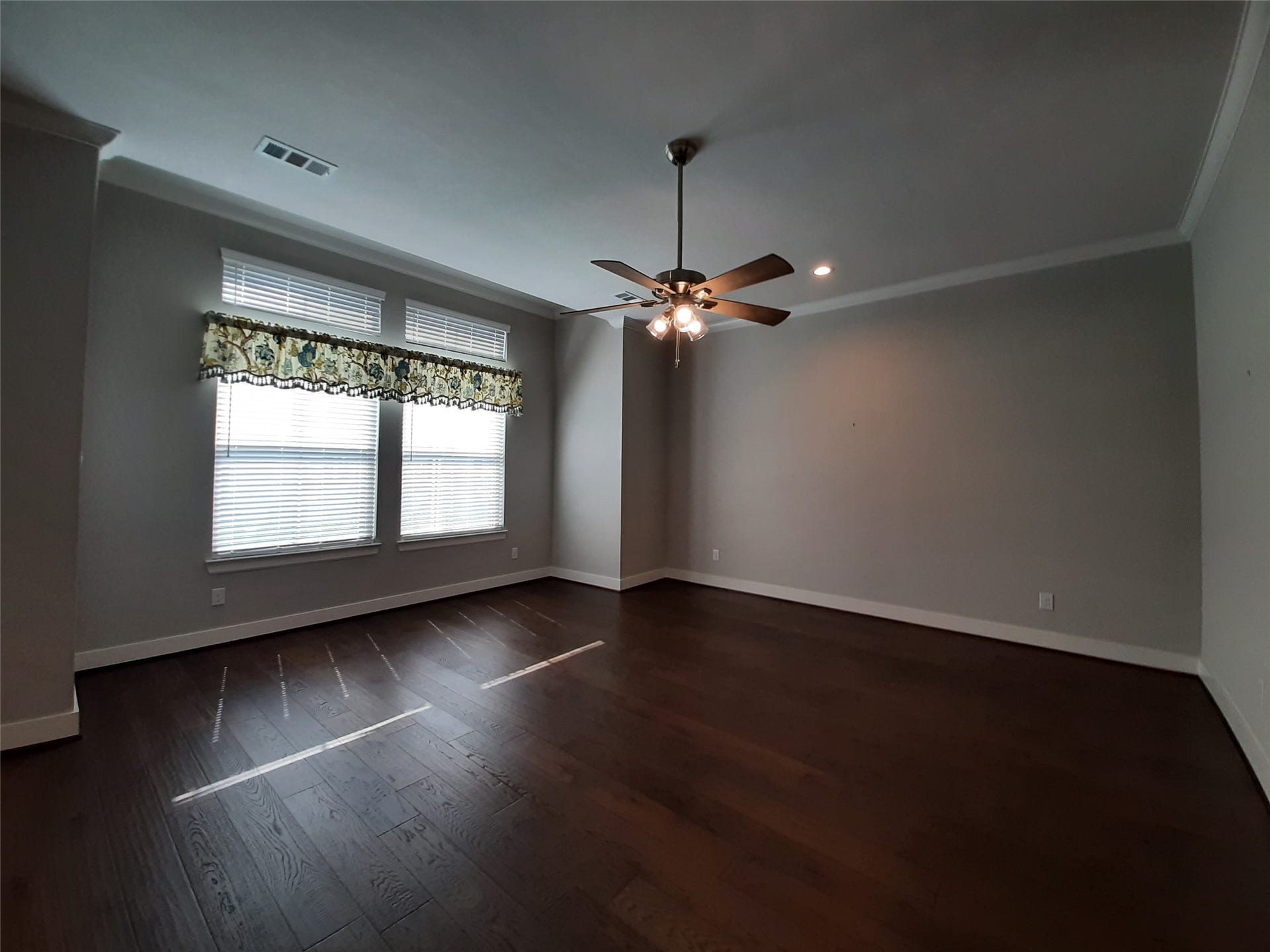 1716 Ridgewood Street, Houston, TX 77006 1716 Ridgewood Street, Houston, TX 77006