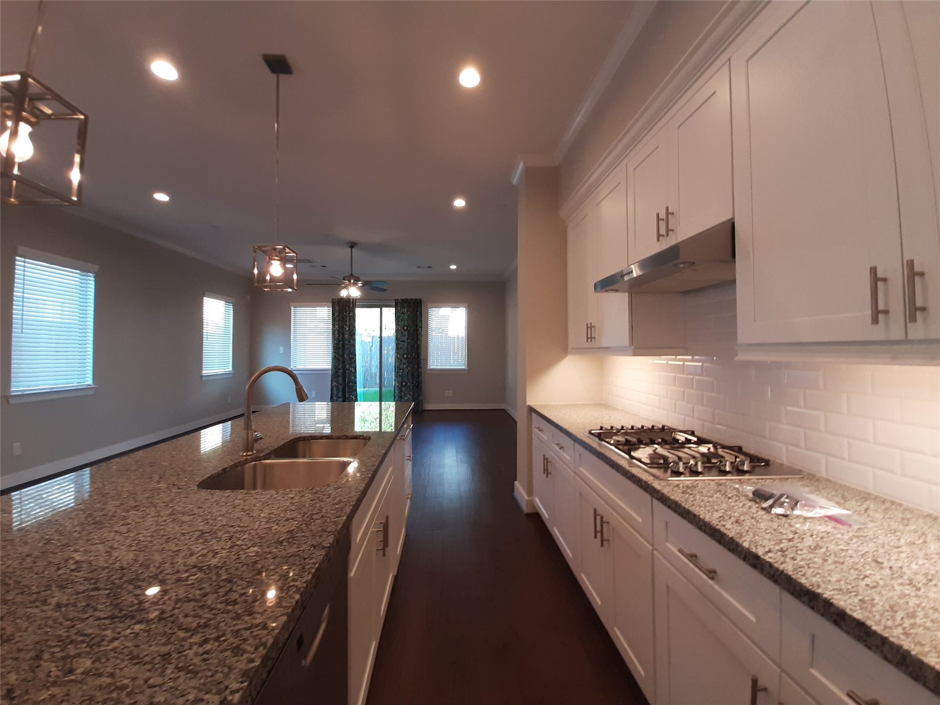 1716 Ridgewood Street, Houston, TX 77006 1716 Ridgewood Street, Houston, TX 77006