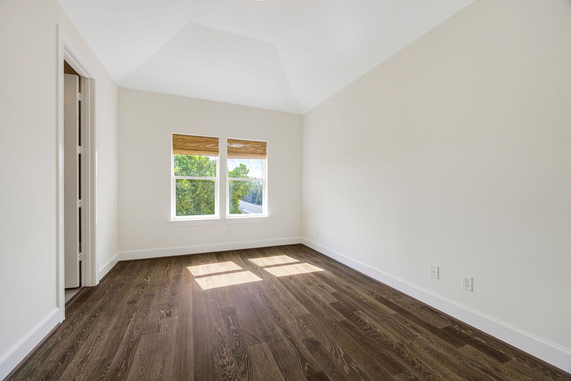 612 E 20th Street, #B, Houston, TX 77008 612 E 20th Street, #B, Houston, TX 77008