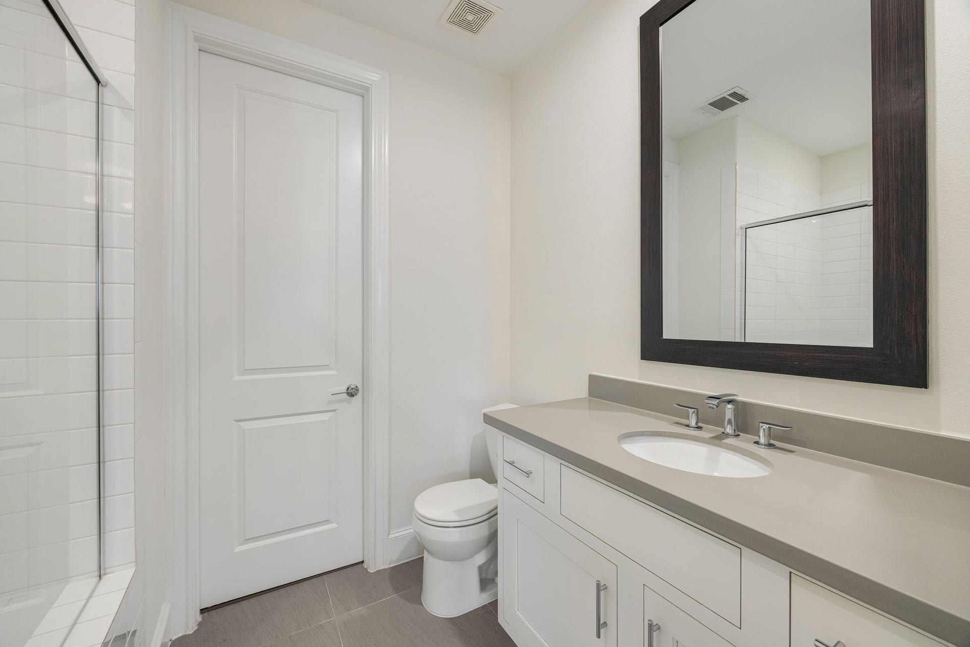 612 E 20th Street, #B, Houston, TX 77008 612 E 20th Street, #B, Houston, TX 77008