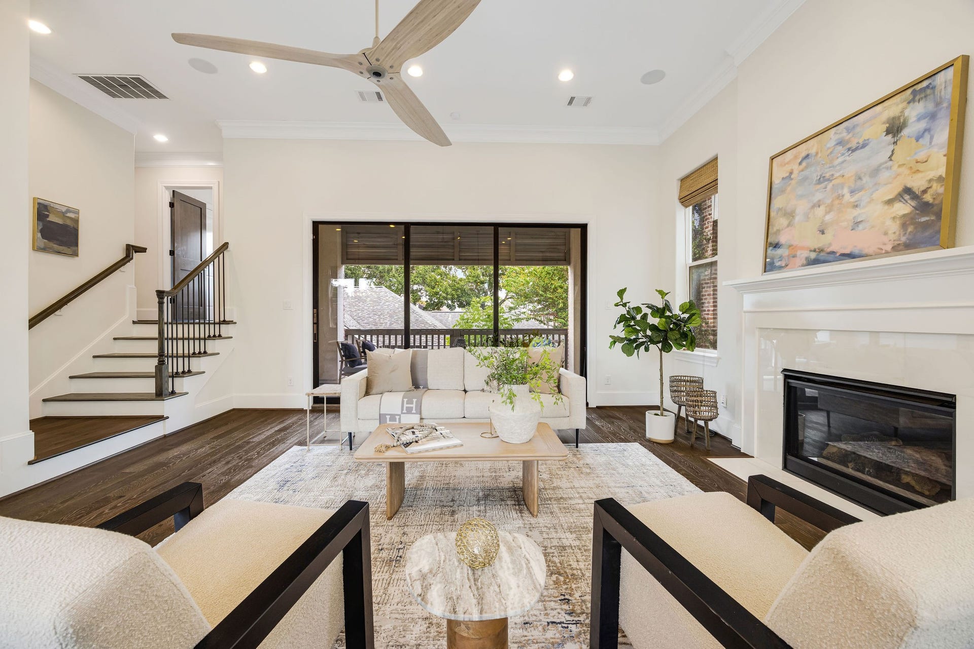 612 E 20th Street, #B, Houston, TX 77008 612 E 20th Street, #B, Houston, TX 77008