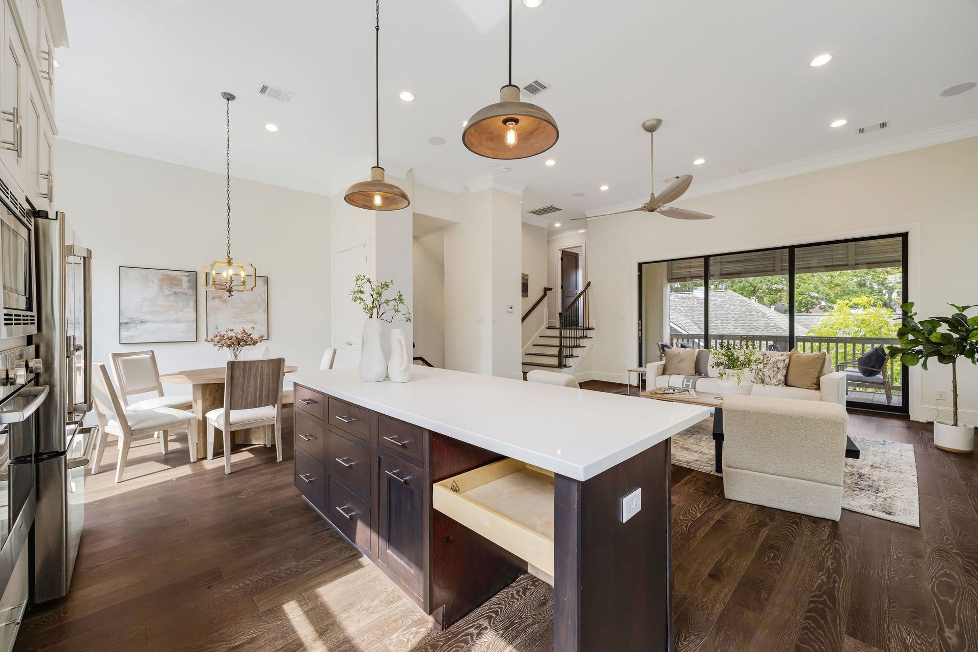612 E 20th Street, #B, Houston, TX 77008 612 E 20th Street, #B, Houston, TX 77008