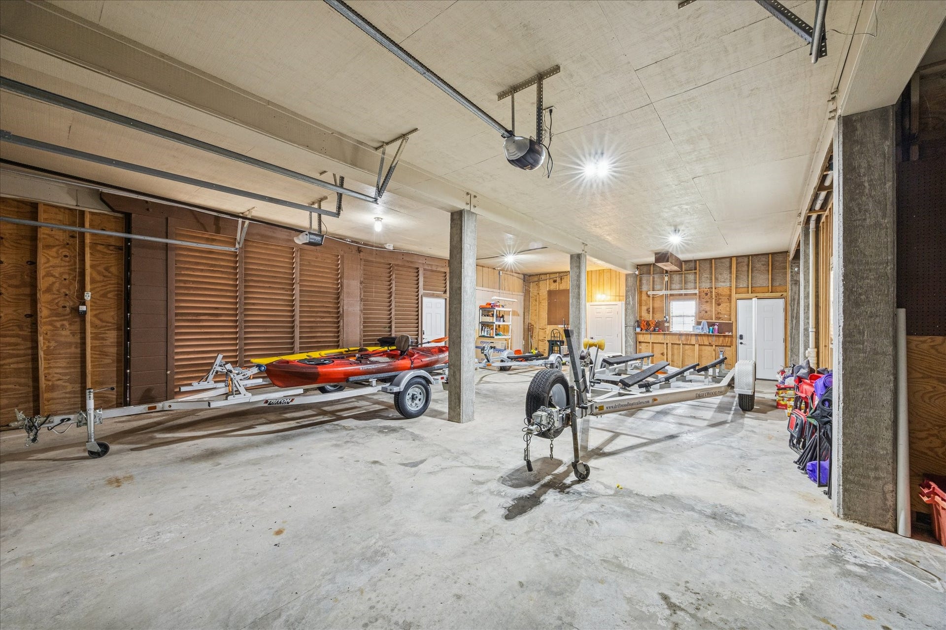 115 Bamaku Bend, Tiki Island, TX 77554 115 Bamaku Bend, Tiki Island, TX 77554
