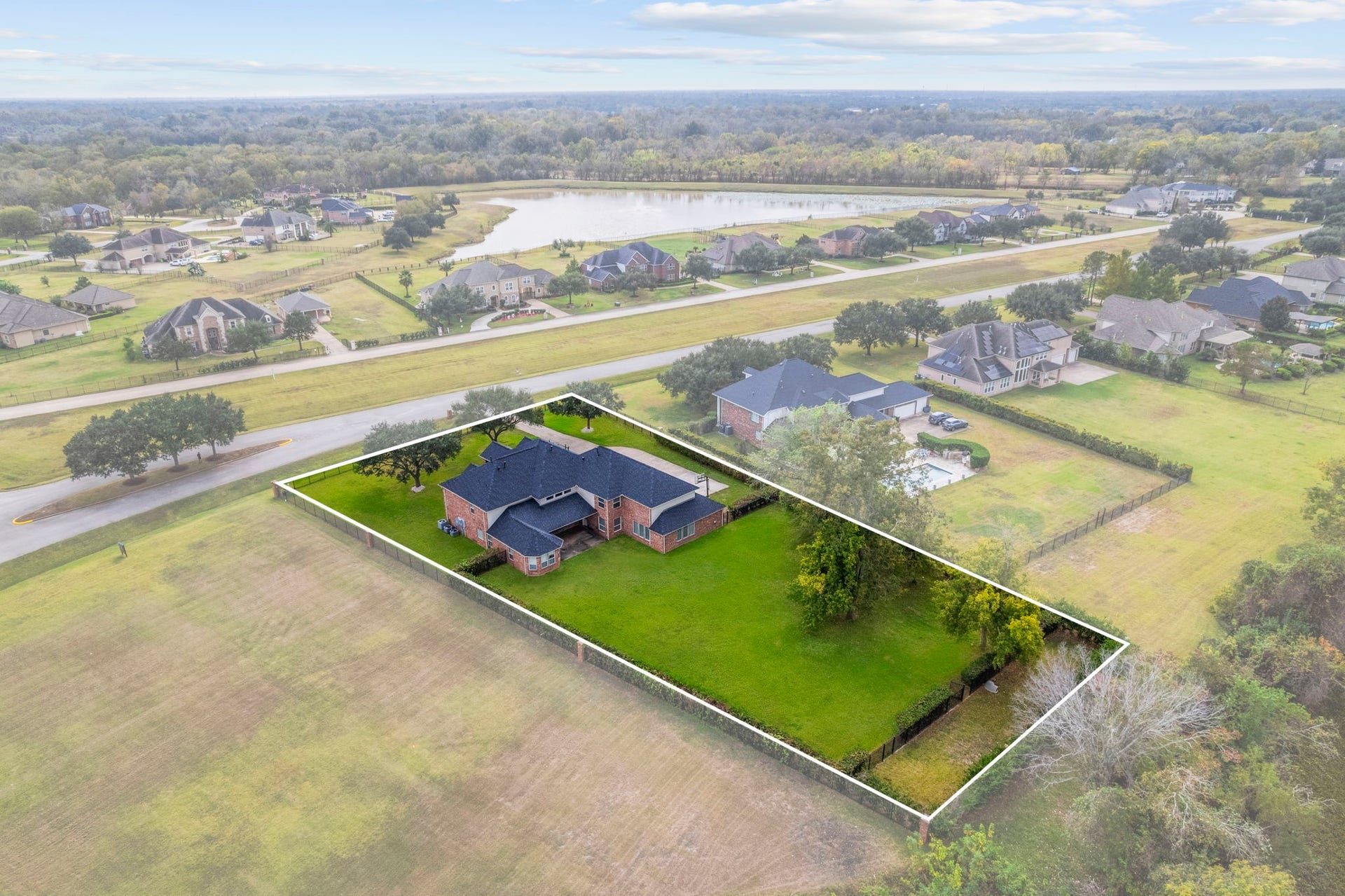 4502 Creek Point Lane, Missouri City, TX 77459 4502 Creek Point Lane, Missouri City, TX 77459