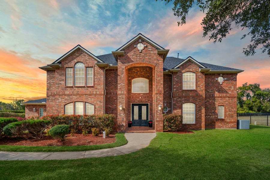 Property photo for 4502 Creek Point Lane, Missouri City, TX