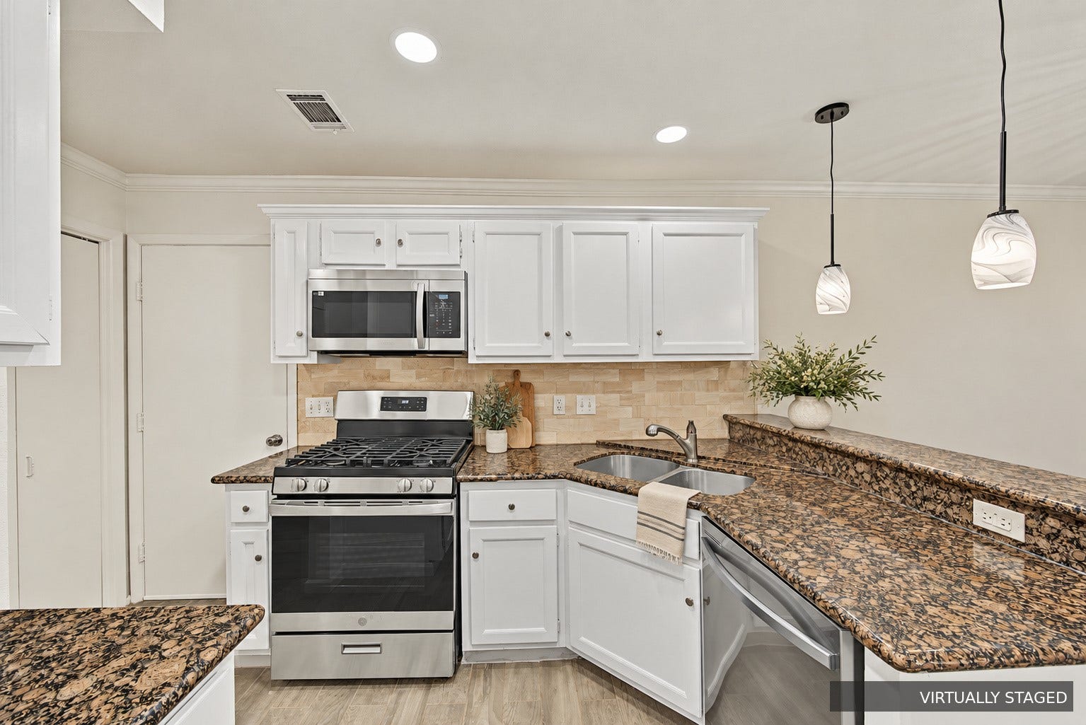 2711 Grants Lake Boulevard, #42, Sugar Land, TX 77479 2711 Grants Lake Boulevard, #42, Sugar Land, TX 77479