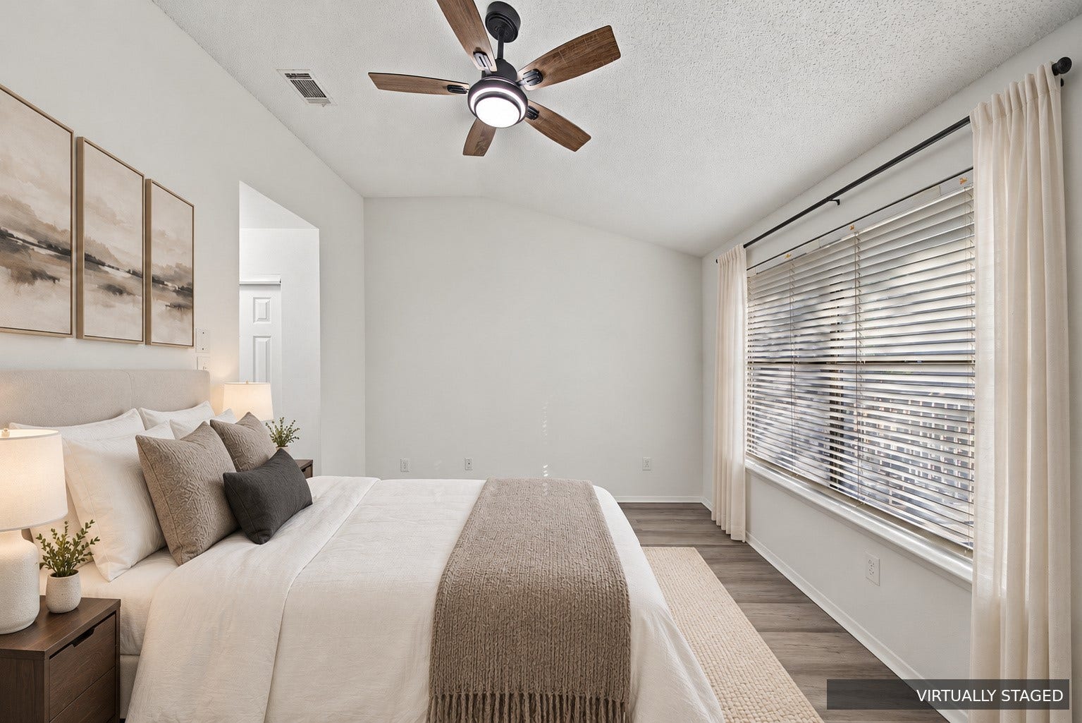 2711 Grants Lake Boulevard, #42, Sugar Land, TX 77479 2711 Grants Lake Boulevard, #42, Sugar Land, TX 77479