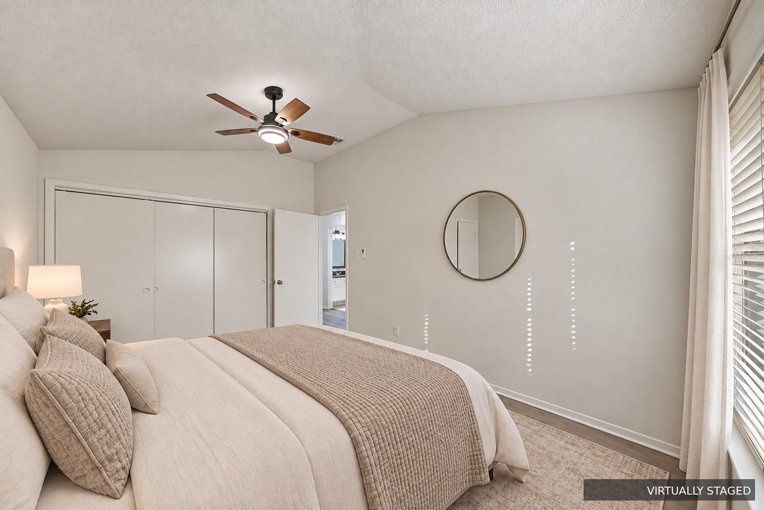 2711 Grants Lake Boulevard, #42, Sugar Land, TX 77479 2711 Grants Lake Boulevard, #42, Sugar Land, TX 77479