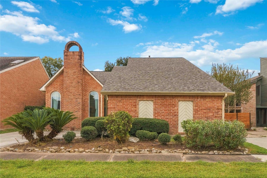 Property photo for 12219 Gladewick Drive, Houston, TX