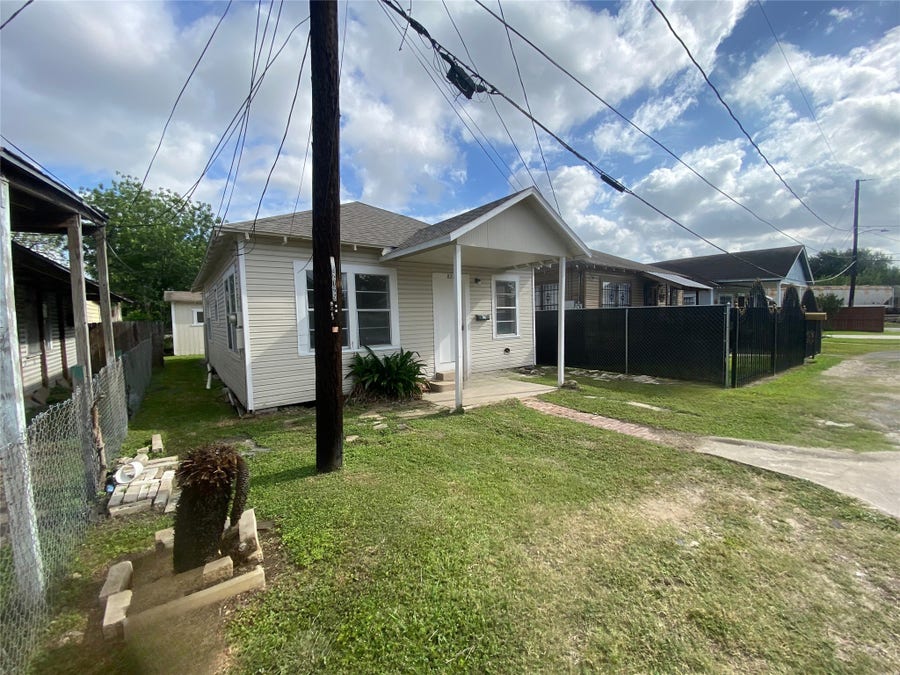 Property photo for 8213 E Erath Street, Houston, TX