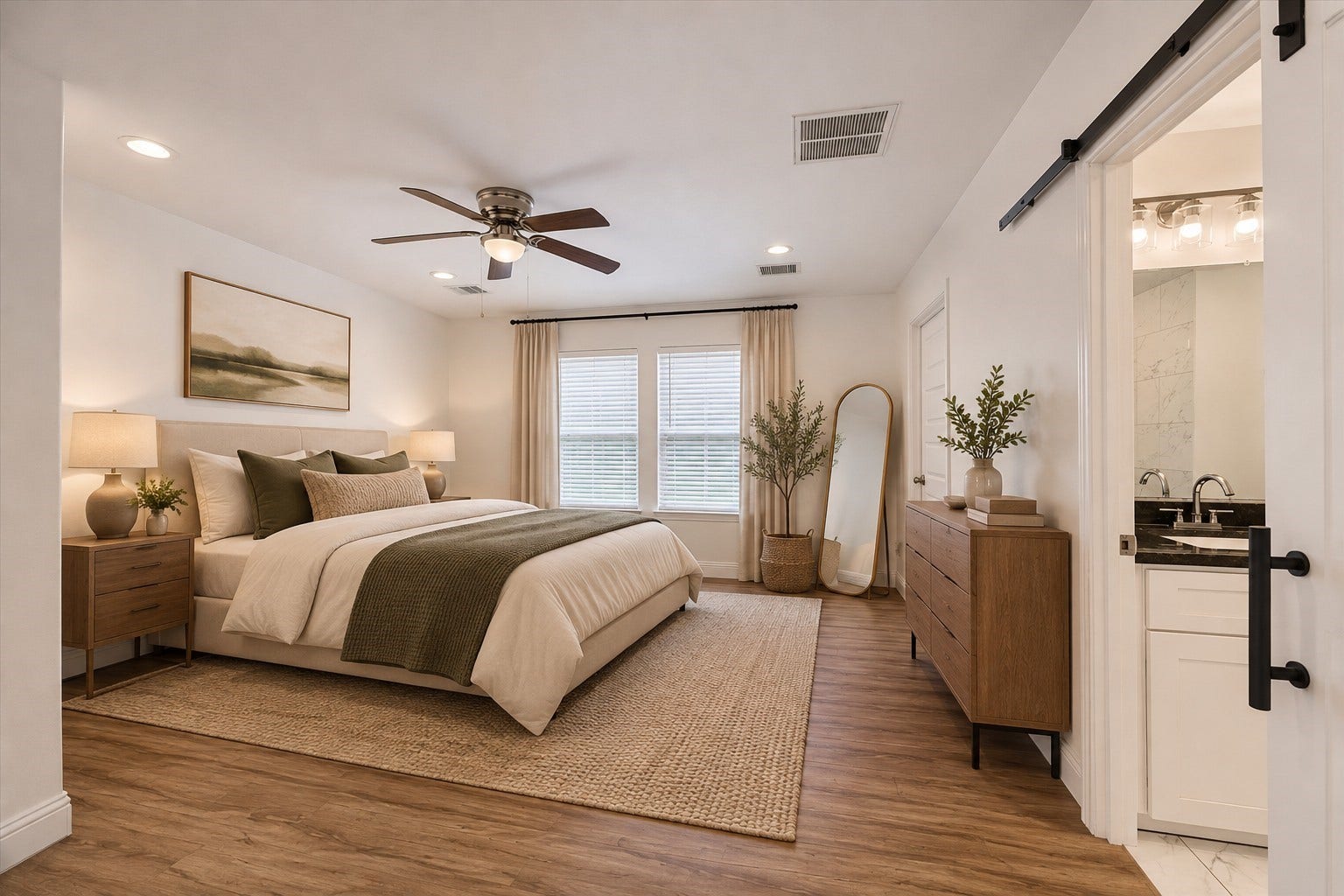 3515 Shelby Circle, #A/B, Houston, TX 77051 **Virtually Staged** The generously sized primary bedroom is separated from the secondary bedrooms allowing for added privacy, an ensuite bathroom with ample counter and storage space, and a great walk-in closet.