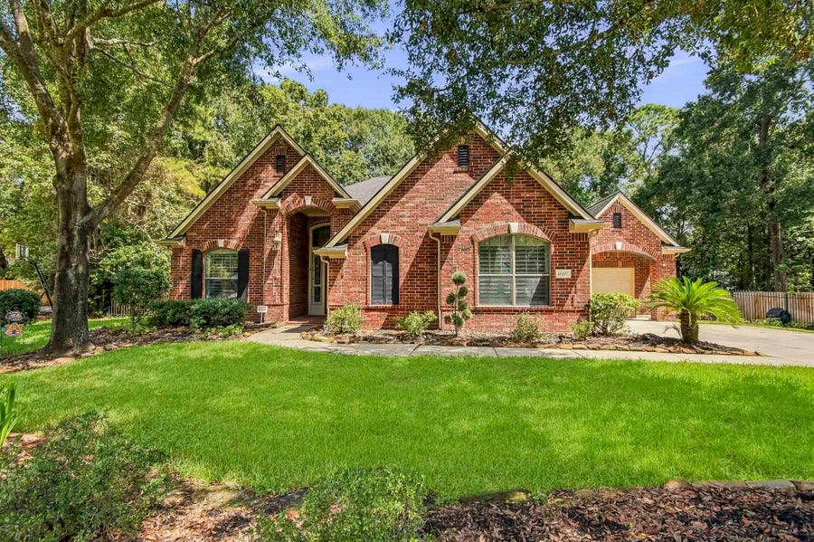 Property photo for 10007 Estes Hill Lane, Conroe, TX