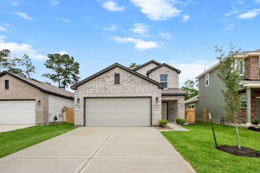 Property photo for 229 Elm Spring Drive, Hockley, TX