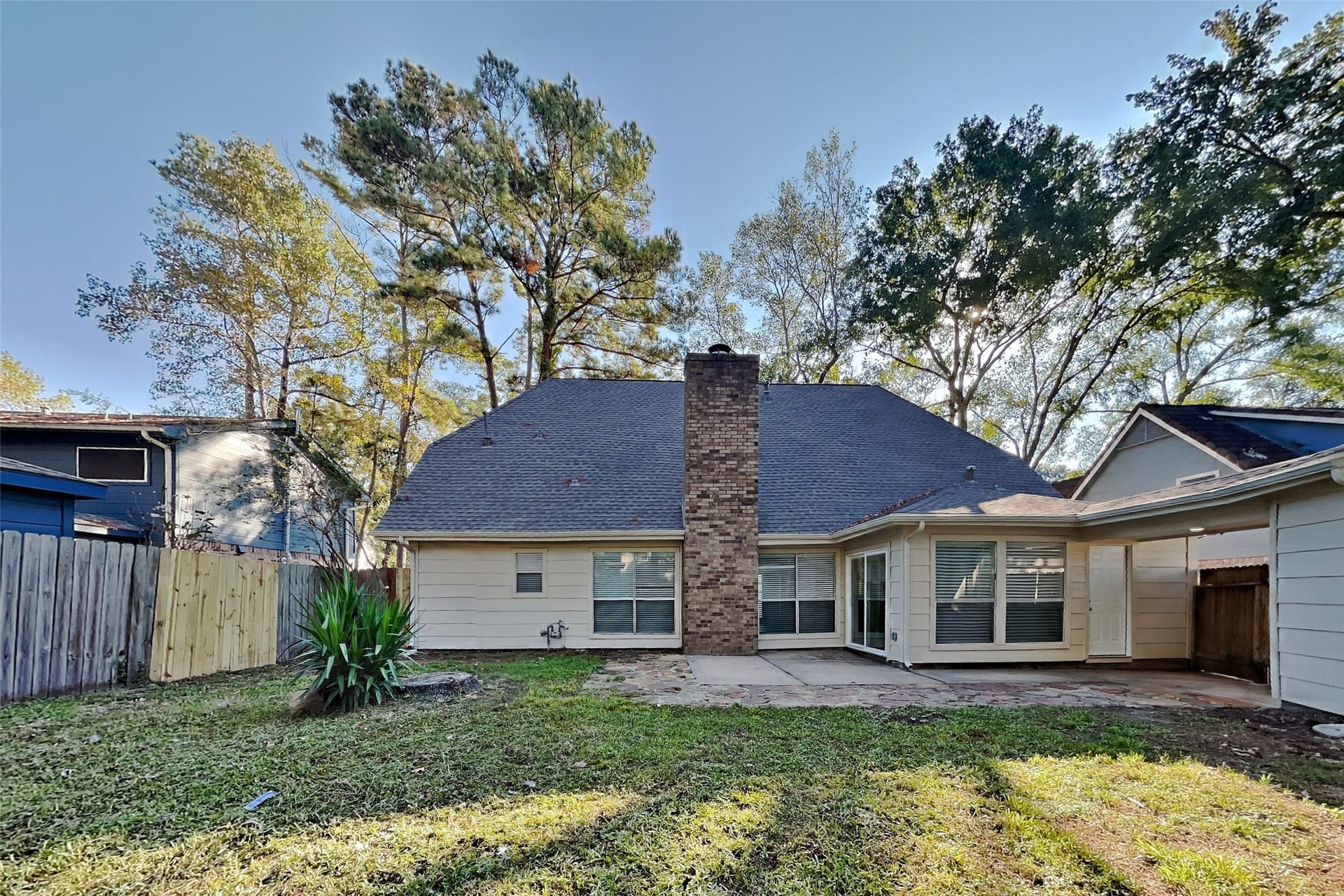 3303 Knoll Manor Drive, Houston, TX 77345 3303 Knoll Manor Drive, Houston, TX 77345