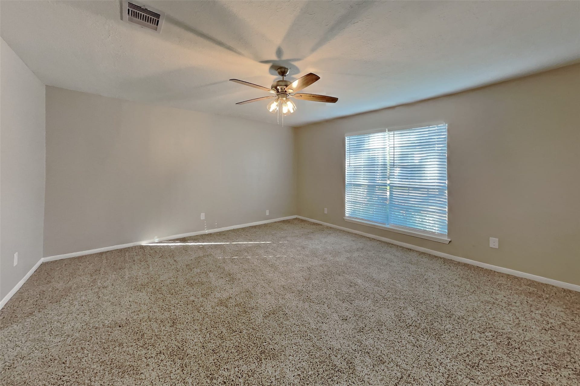 3303 Knoll Manor Drive, Houston, TX 77345 3303 Knoll Manor Drive, Houston, TX 77345