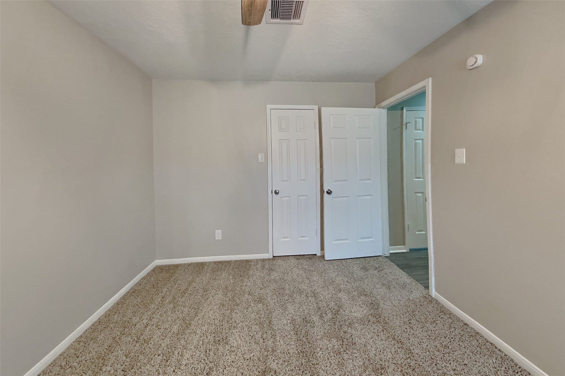 3303 Knoll Manor Drive, Houston, TX 77345 3303 Knoll Manor Drive, Houston, TX 77345
