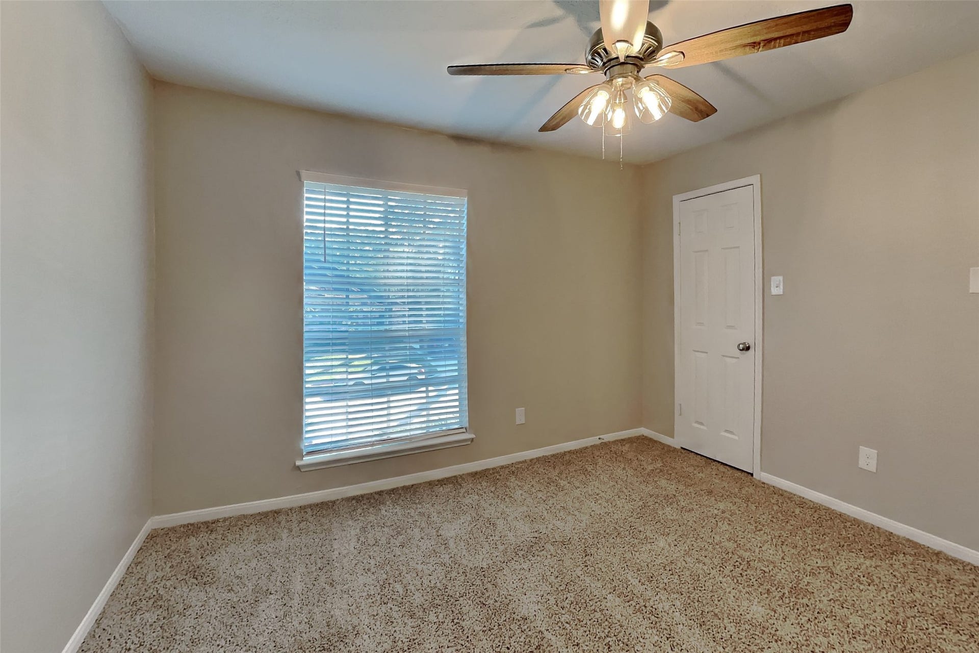 3303 Knoll Manor Drive, Houston, TX 77345 3303 Knoll Manor Drive, Houston, TX 77345