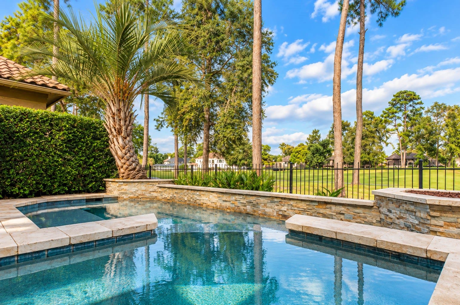 2818 Twin Fountains Drive, Houston, TX 77068 2818 Twin Fountains Drive, Houston, TX 77068