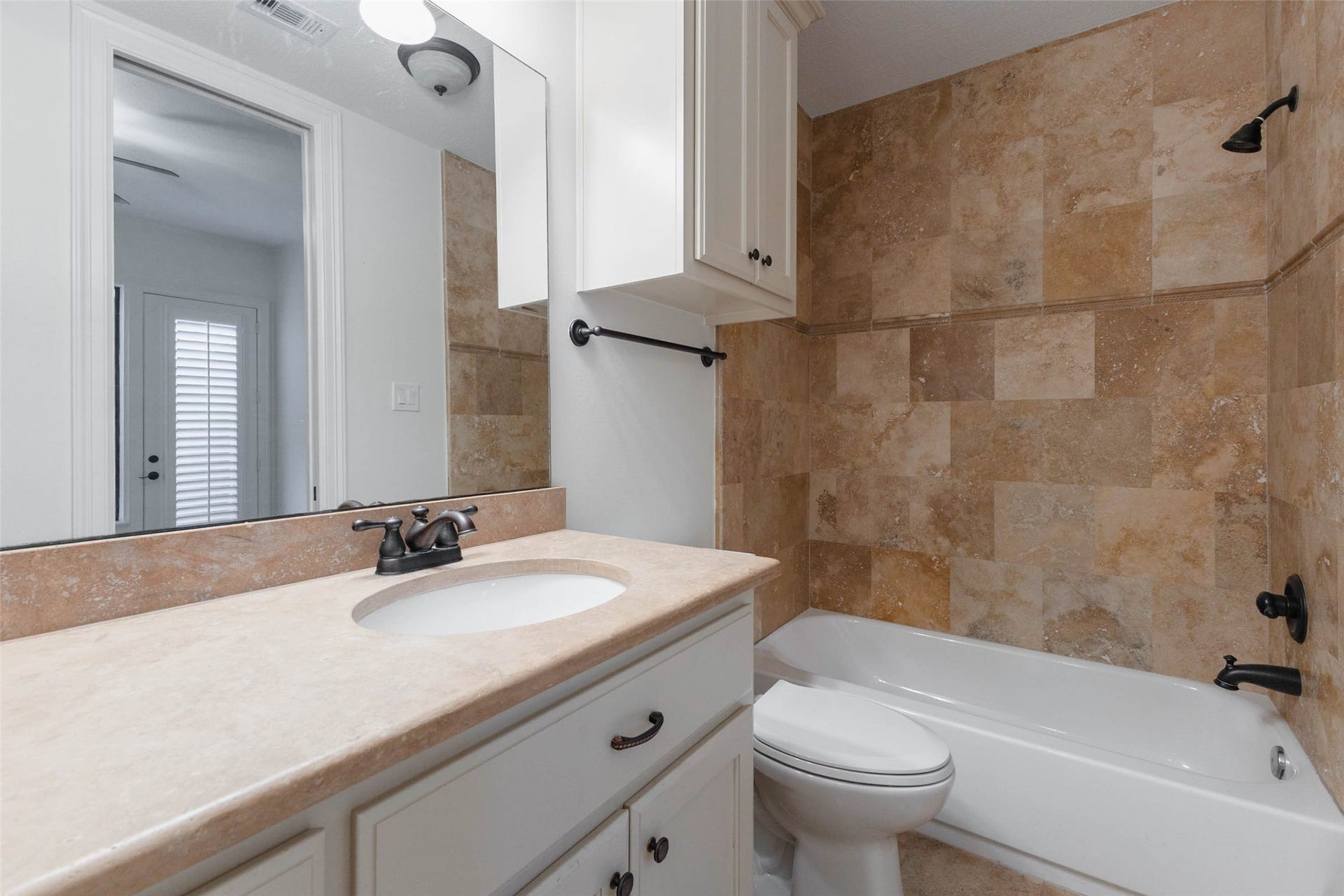 2818 Twin Fountains Drive, Houston, TX 77068 2818 Twin Fountains Drive, Houston, TX 77068