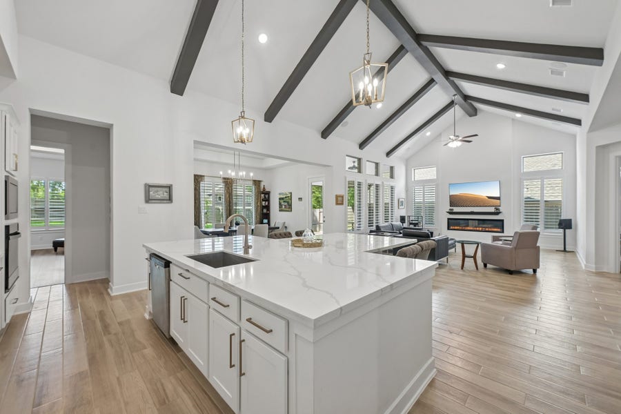 Property photo for 123 Trailhead Ridge Court, Conroe, TX