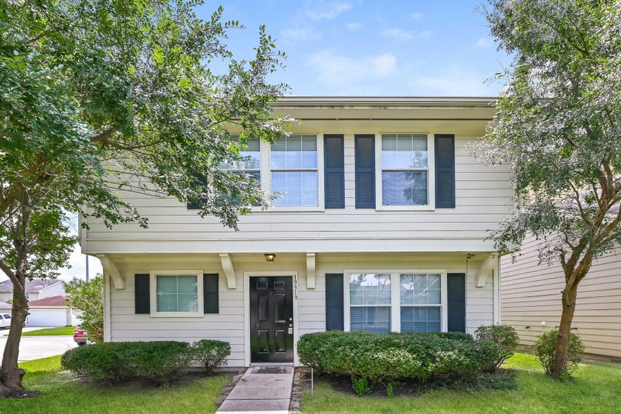 Property photo for 19319 Richland Springs Drive, Houston, TX