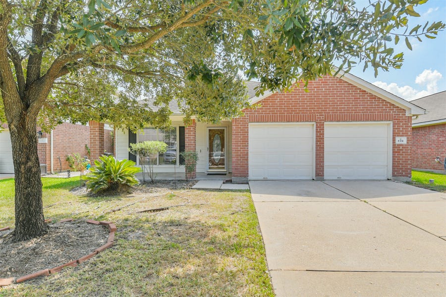 Property photo for 8331 Loetsch Ridge Way, Spring, TX