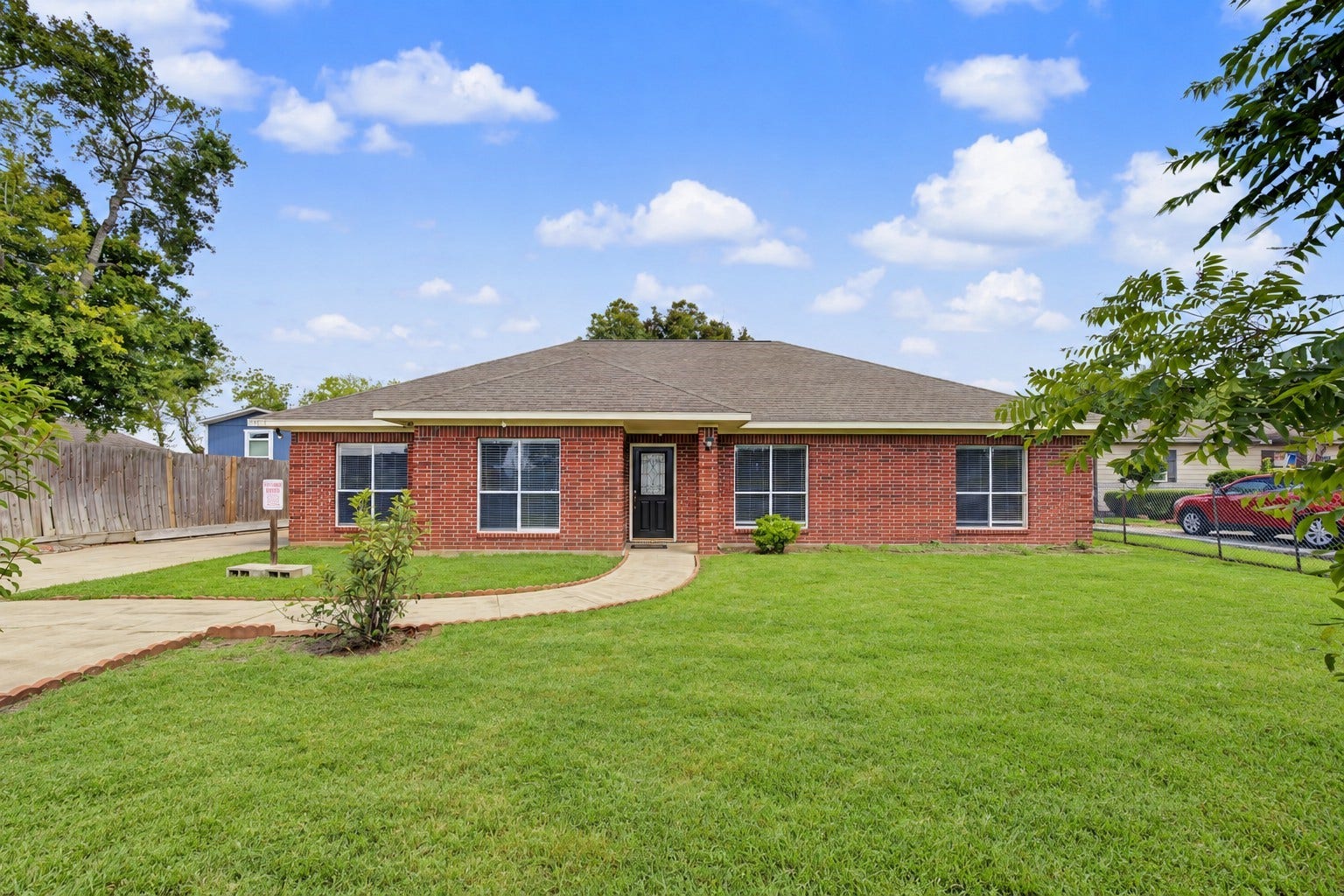 1411 Guadalupe, Stafford, TX 77477 1411 Guadalupe, Stafford, TX 77477
