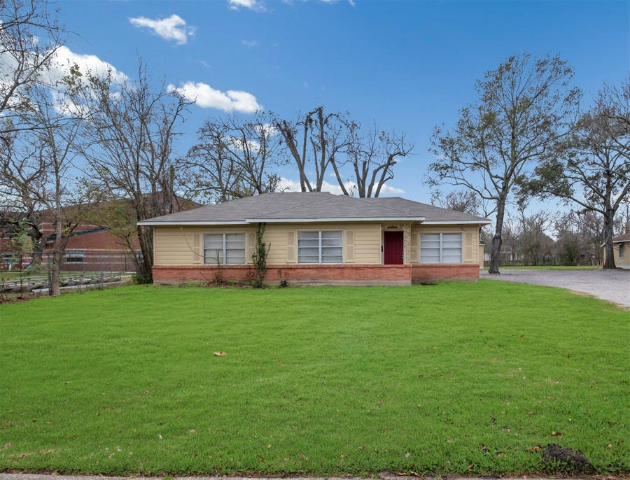 Property photo for 8248 Hartford Street, Houston, TX