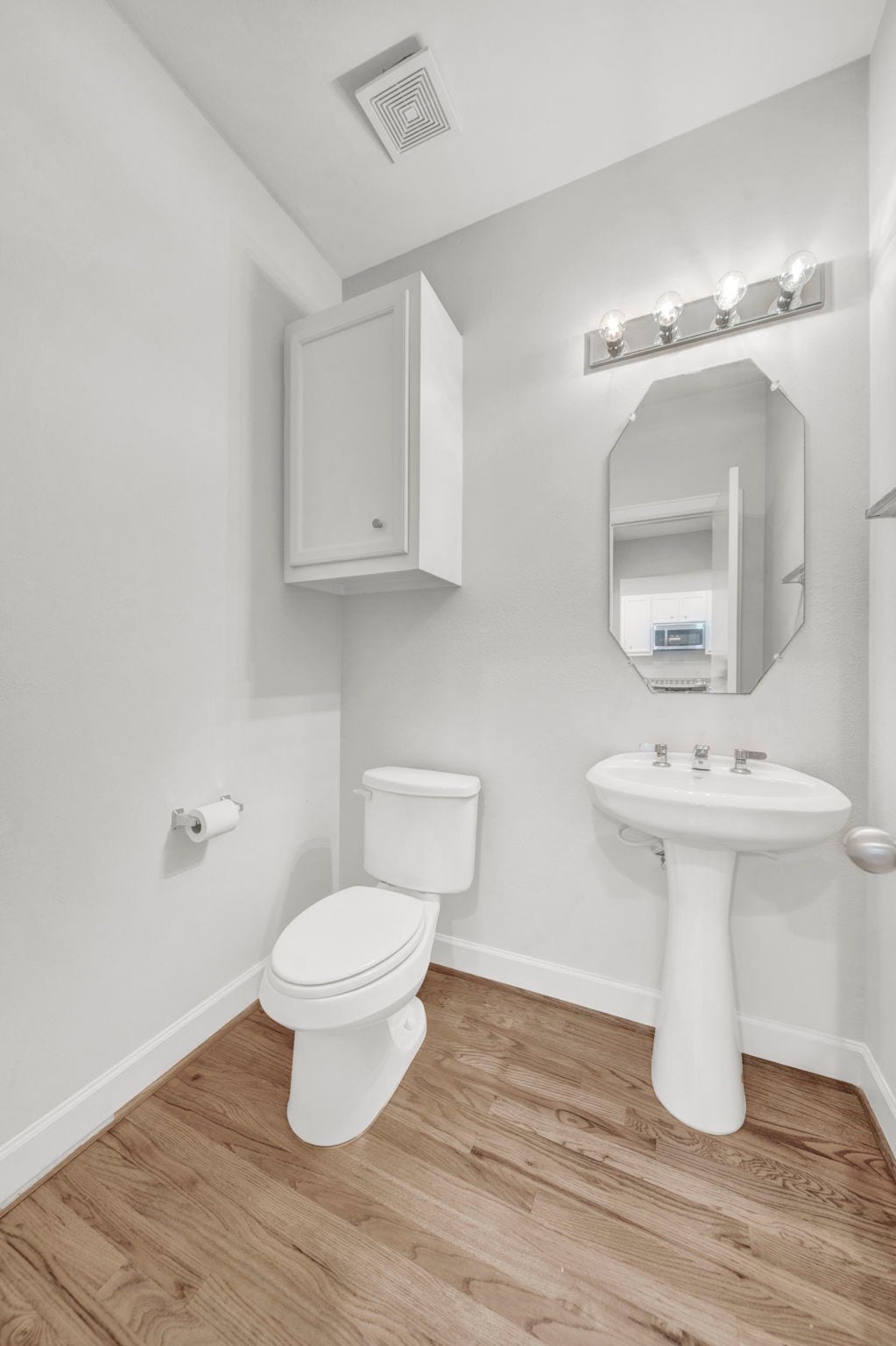650 Westcross Street, #56, Houston, TX 77018 Half Bathroom on 2nd Floor