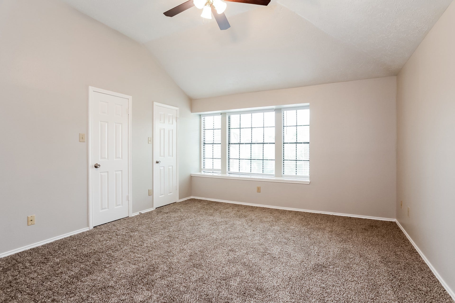 16327 Elmwood Point Lane, Sugar Land, TX 77498