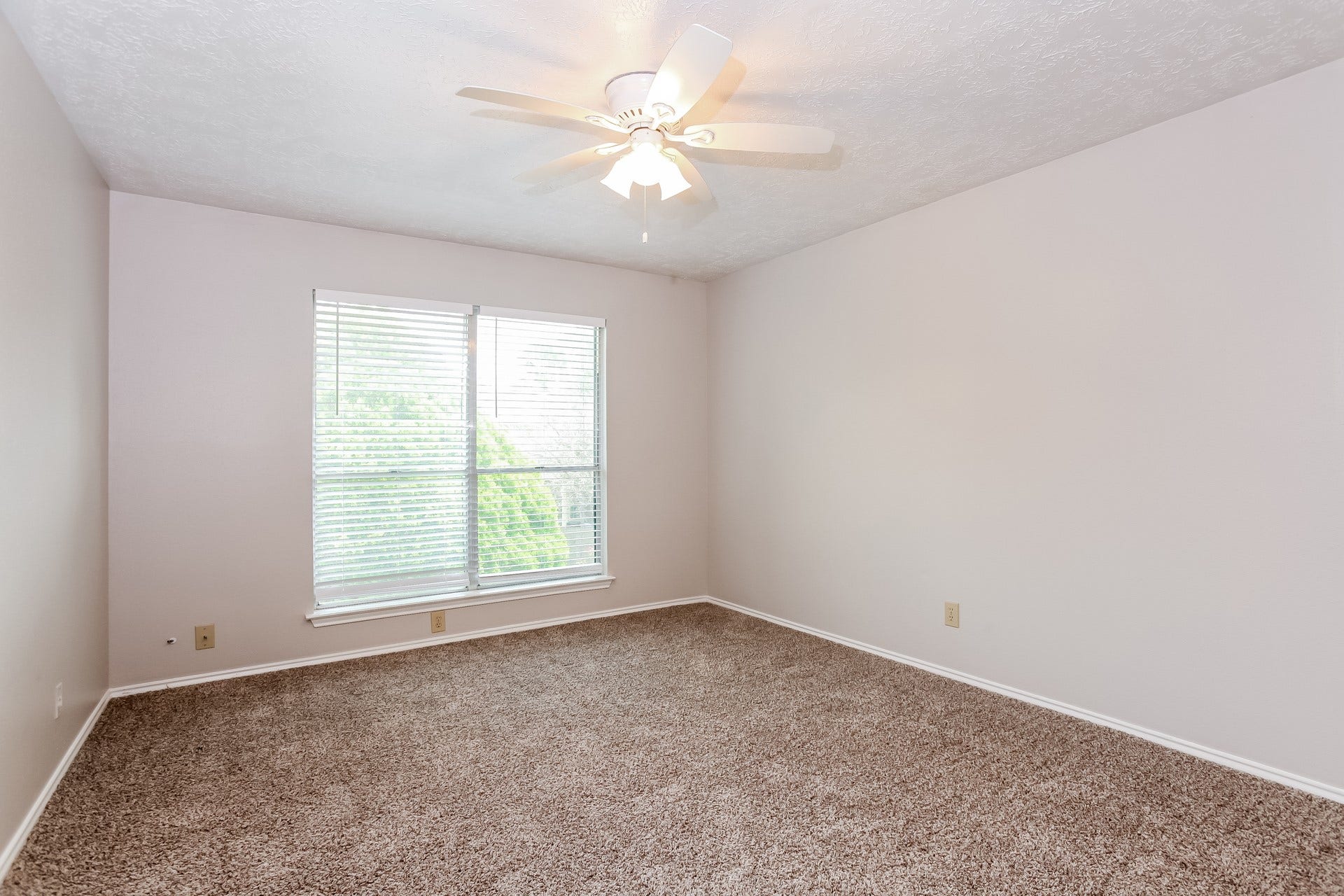 16327 Elmwood Point Lane, Sugar Land, TX 77498