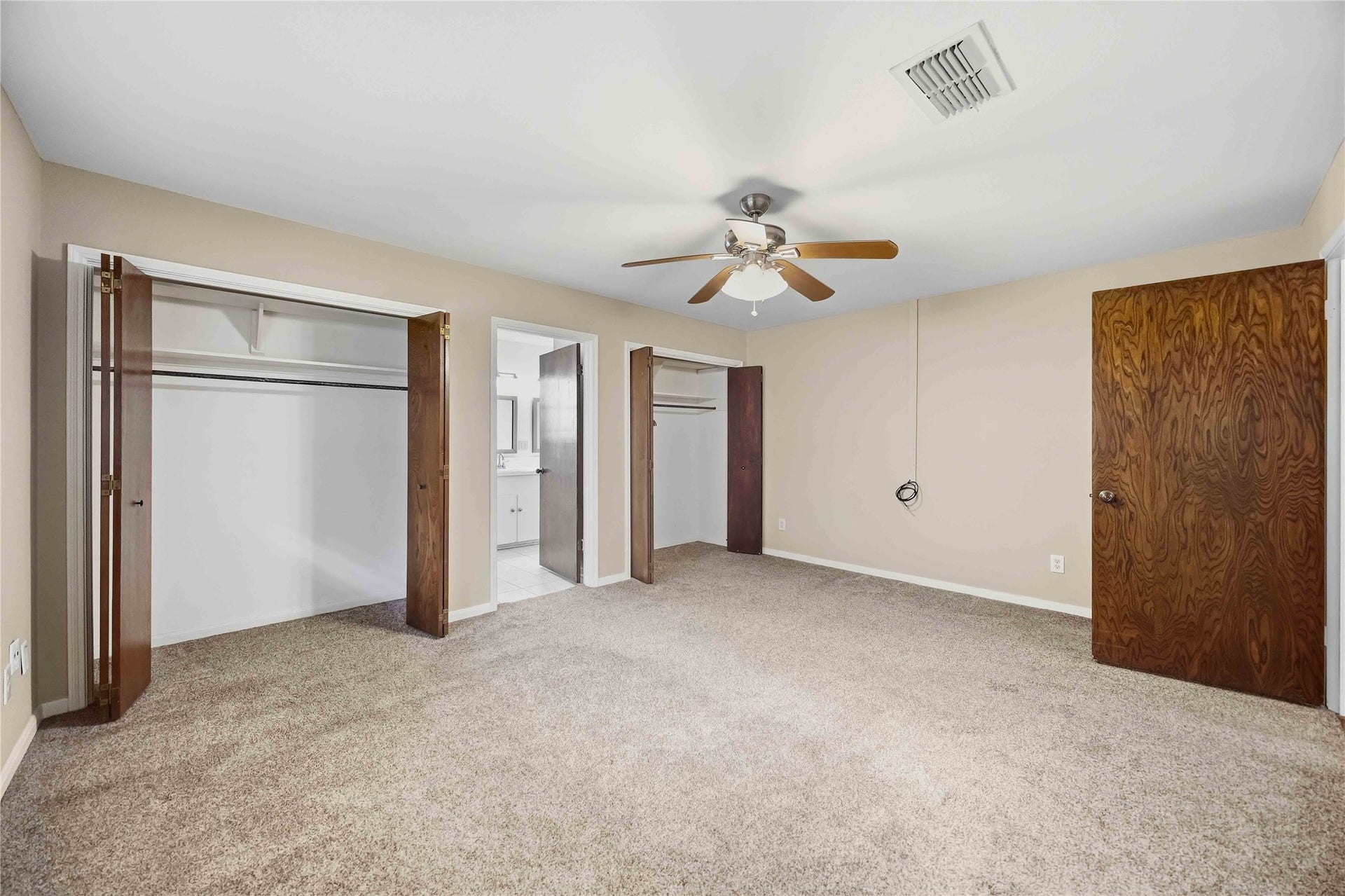 1218 S Booth Lane, Alvin, TX 77511 1218 S Booth Lane, Alvin, TX 77511