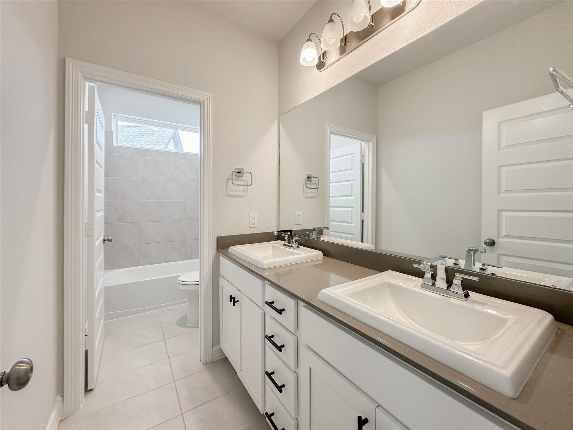9411 Coleraine Court, Tomball, TX 77375 9411 Coleraine Court, Tomball, TX 77375