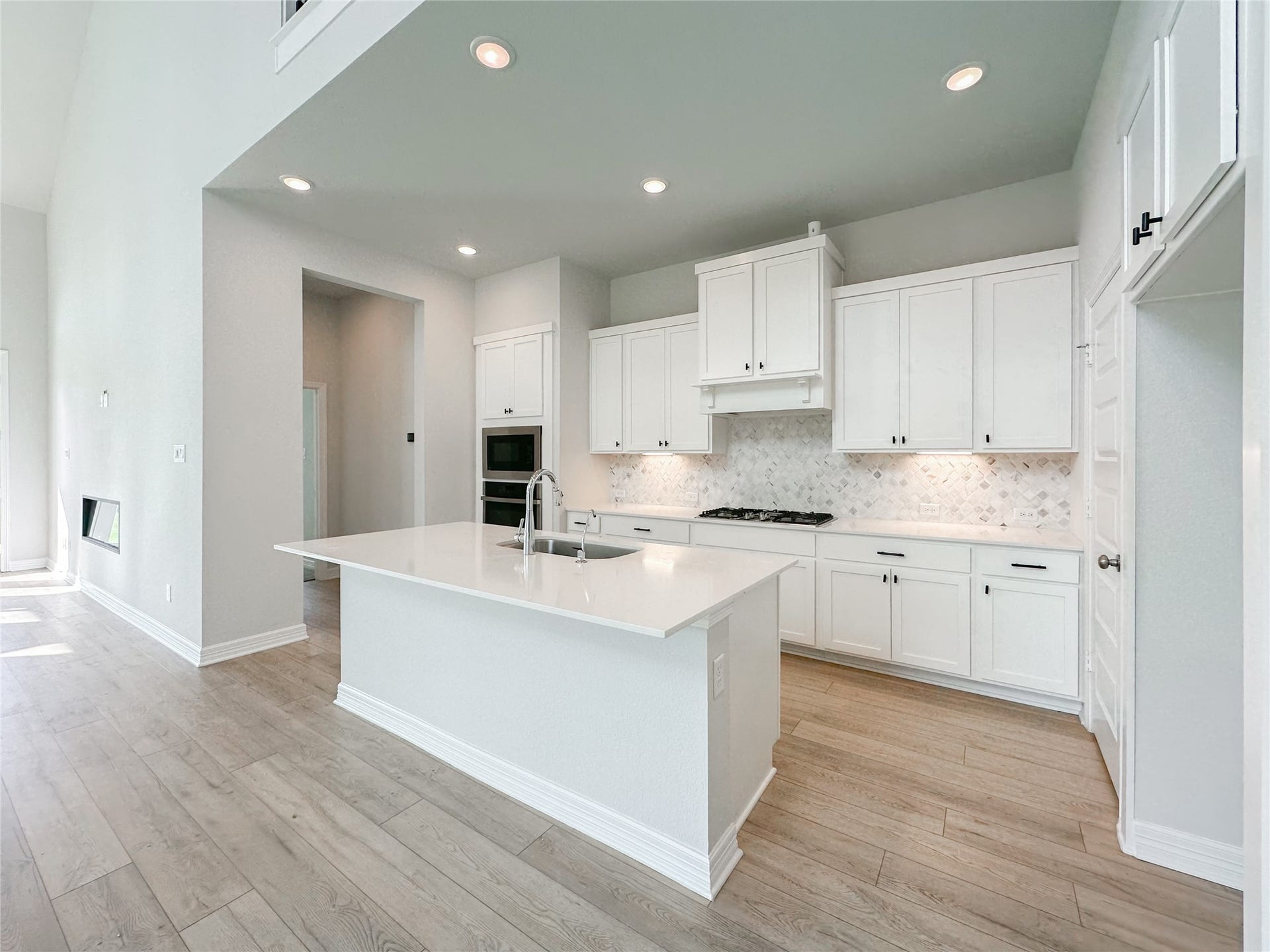 9411 Coleraine Court, Tomball, TX 77375 9411 Coleraine Court, Tomball, TX 77375