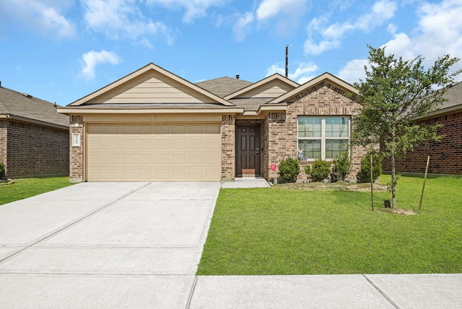 Property photo for 1345 Lariat Ridge Trail, Houston, TX