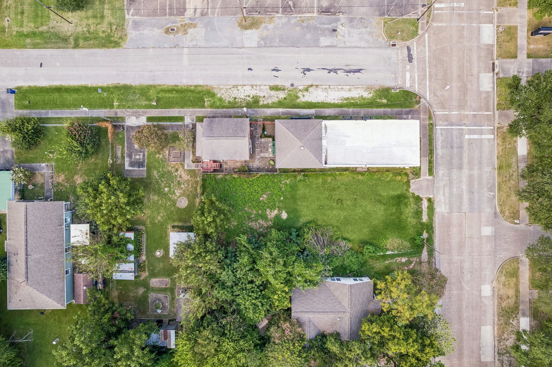 2507 3rd Avenue N, Texas City, TX 77590 2507 3rd Avenue N, Texas City, TX 77590