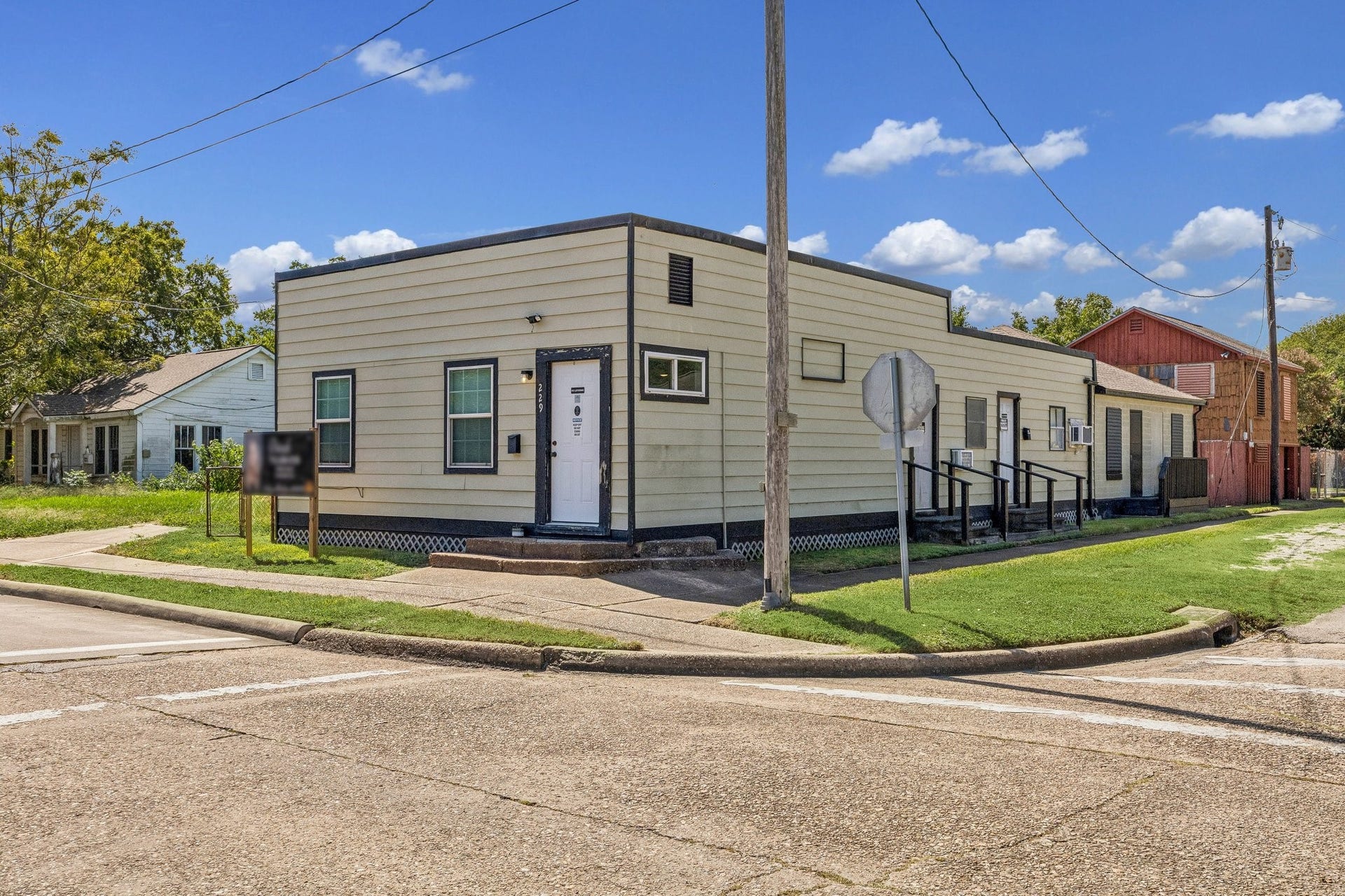 2507 3rd Avenue N, Texas City, TX 77590 2507 3rd Avenue N, Texas City, TX 77590