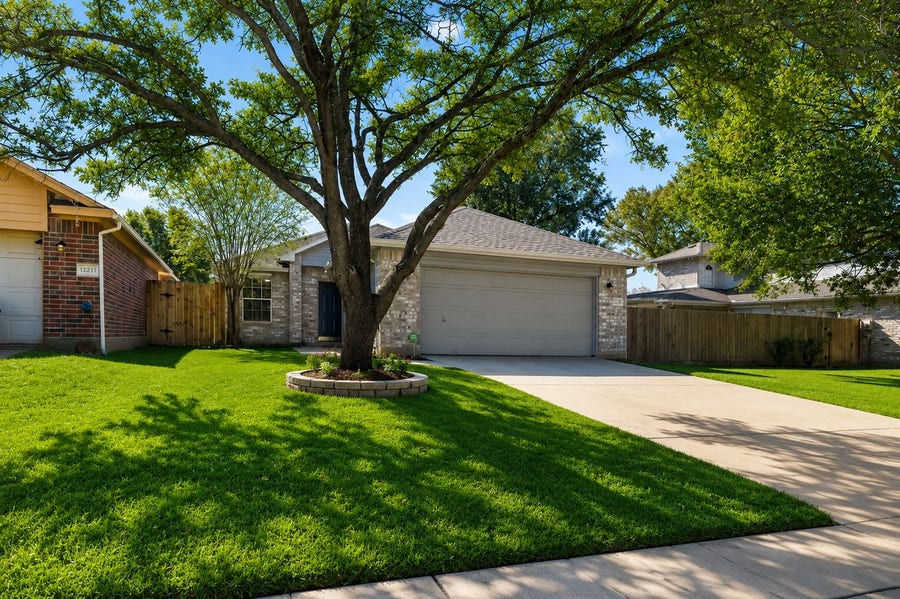 Property photo for 12235 Innisfall Circle, Tomball, TX