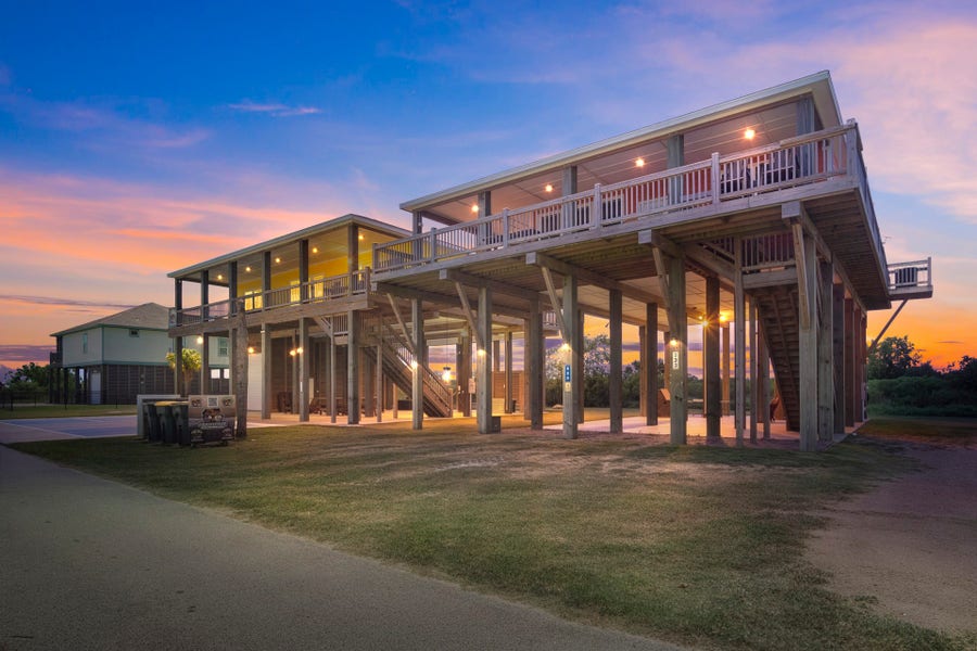 Property photo for 933 & 929 Magnolia ln Lane, Port Bolivar, TX