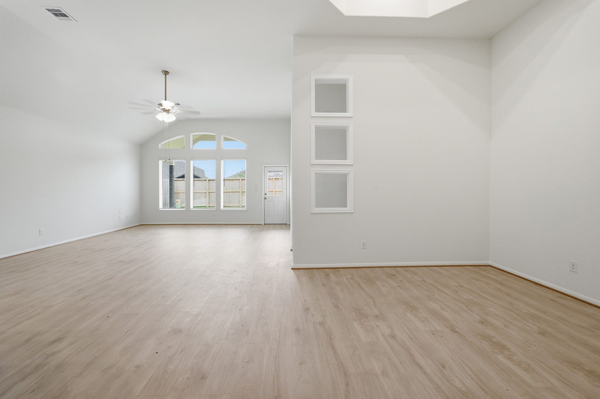 12107 N Wooden Mill Lane N, Santa Fe, TX 77510 12107 N Wooden Mill Lane N, Santa Fe, TX 77510