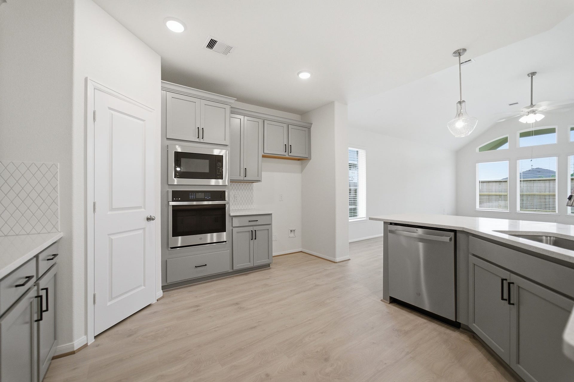 12107 N Wooden Mill Lane N, Santa Fe, TX 77510 12107 N Wooden Mill Lane N, Santa Fe, TX 77510
