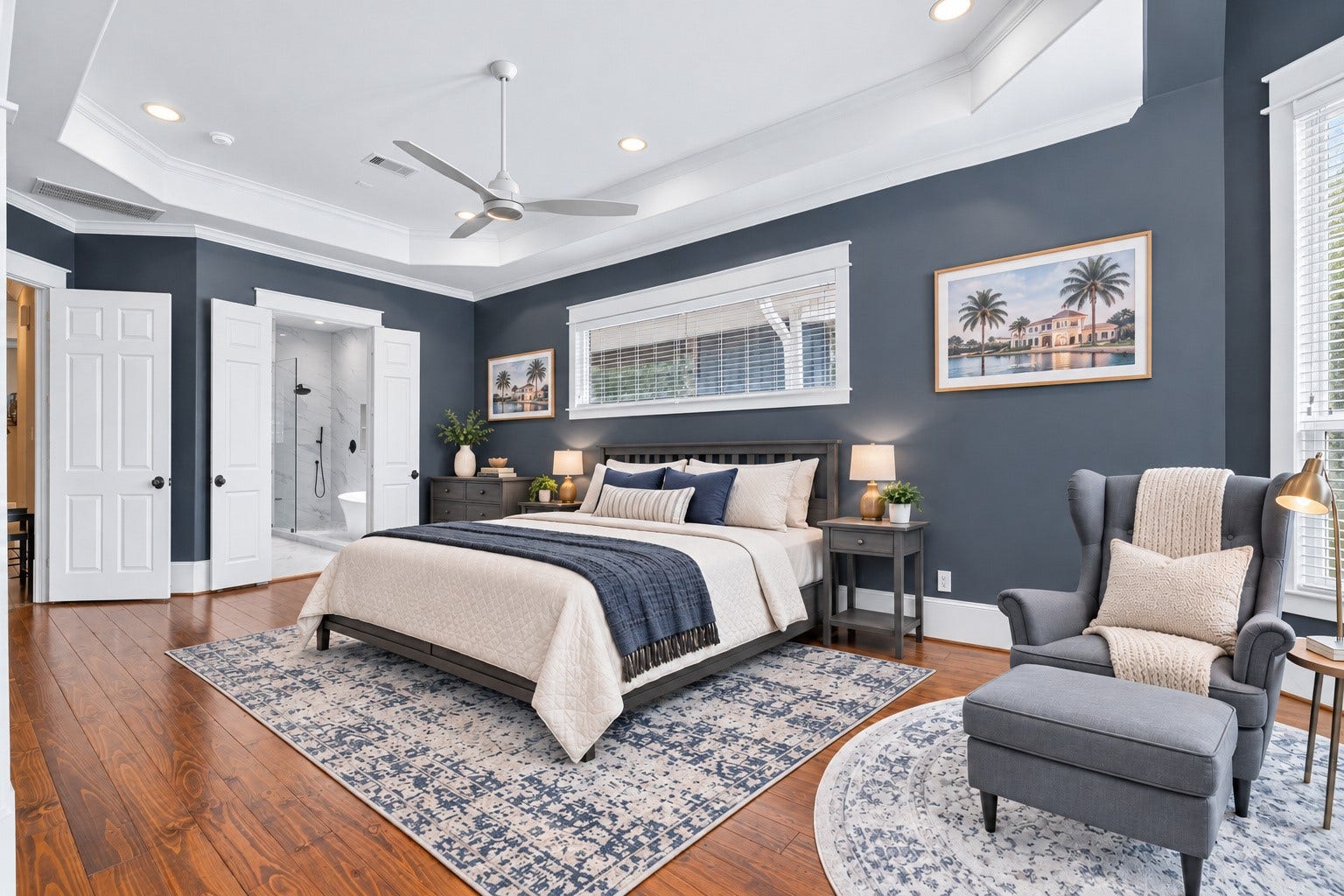 821 W 17th Street, #B, Houston, TX 77008 Are you a little curious to see the recent spa-like primary bathroom? The bedroom furniture in this photograph was digitally enhanced